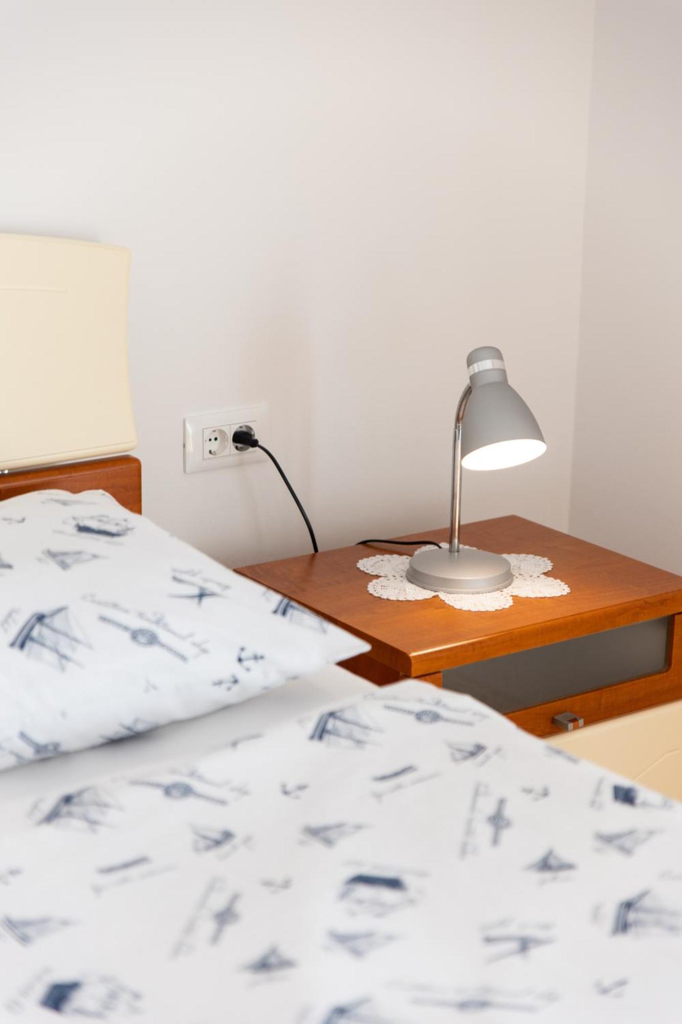 Guest House Marica Ровин Екстериор снимка